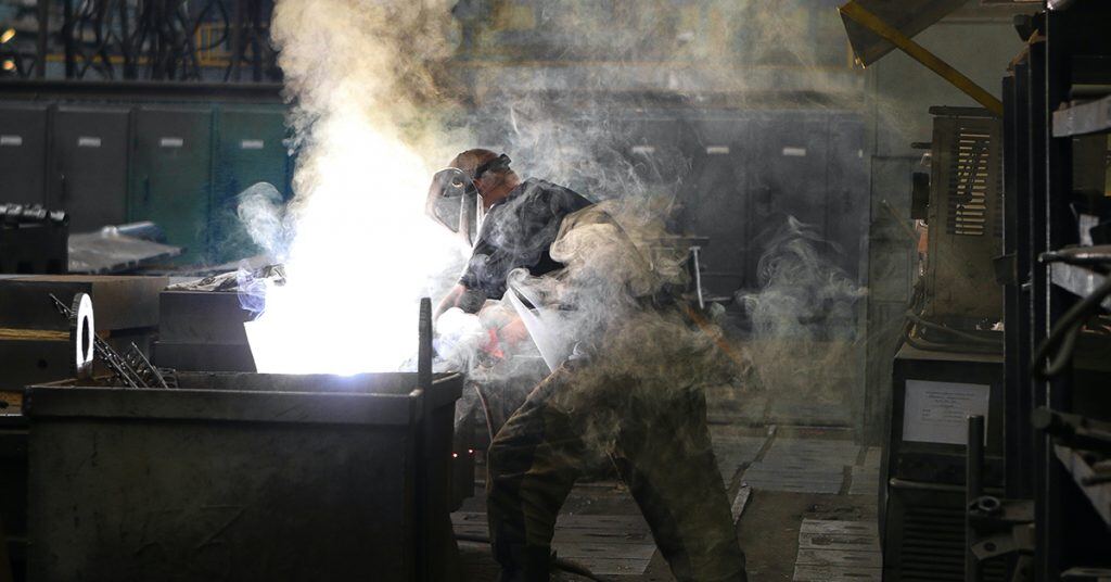 Rotary-Industrial-Trash-Compactors-1024x536